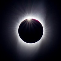 68: eclipse-diamond-ring-mike-genna-65941231_10215021435985319_7699835201525907456_n.jpg