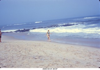 90 02l. Gloria on the beach