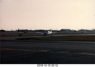 N4372J taxiing