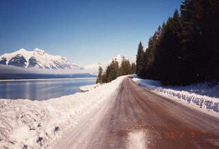 178 141. Glacier National Park lakefront roadway