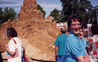 214 171. Minnesota State Fair, Linda Stone