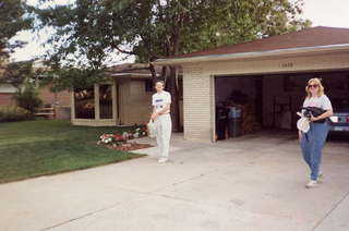 219 171. Scott and Nancy Baker at home