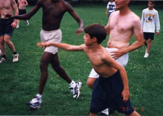 665 2s1. kid playing ultimate