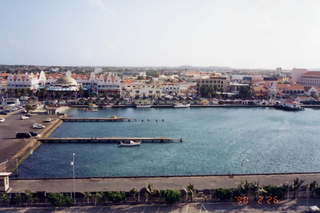 780 2ws. Port in Venezuela