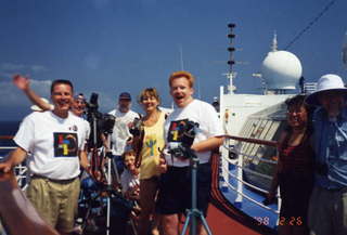 784 2ws. Eclipse crowd, 1998 February 26