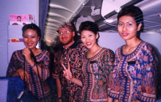 Adam and Singapore Air flight attendents