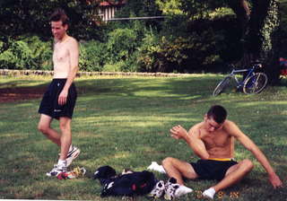 1046 451. CHS XC 2001