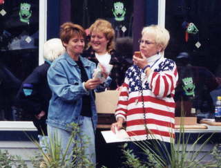 1059 4a1. Afton, folks and Selma