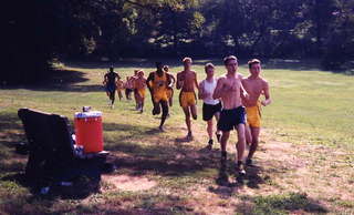1087 4a1. CHS XC, pack running