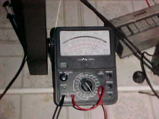 1118 4a5. voltmeter, blurry
