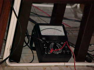 1132 4a8. Voltmeter, blurry