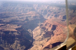 34 4wb. Grand Canyon 18 -- aerial