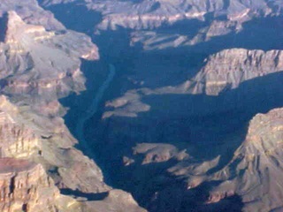 45 521. Grand Canyon Coloradio River 1 -- aerial