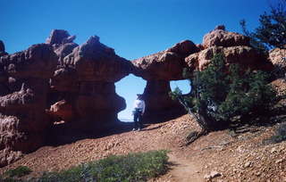 Arches Trail at Red Canyon, Adam and arch