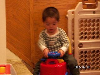 1249 5c6. Gaby riding