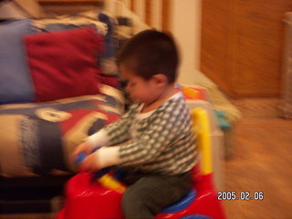 1242 5c6. Gaby riding
