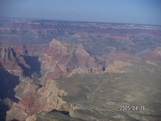 200 5eg. Grand Canyon -- aerial