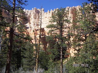 151 5ln. Bryce Canyon -- Peek-a-boo Loop