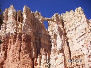 230 5ln. Bryce Canyon -- Peek-a-boo Loop -- high arch