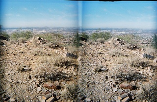 stereo-3D L+R parallel-eye Loreo -- Lost Dog Wash trail