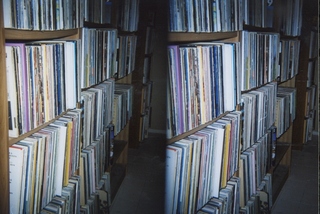 stereo-3D L+R parallel-eye Loreo -- some of my record collection