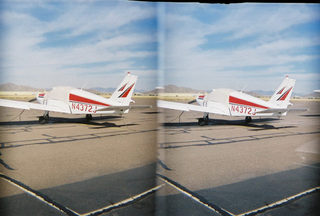 stereo-3D L+R parallel-eye Loreo -- autogyro at San Manuel Airport (E77)