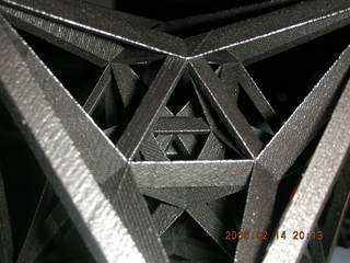 1612 5qe. 24-cell close-up