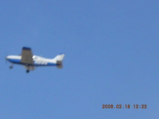 1677 5qj. airplane taking off