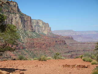 15 5t7. view from South Kaibab trail -- Ceder Ridge