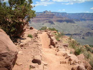 40 5t7. view from South Kaibab trail