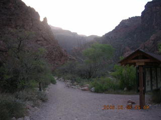 10 5t8. view from Bright Angel trail