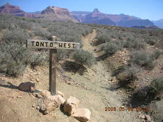74 5t8. trail to Plateau Point -- Tonto trail sign
