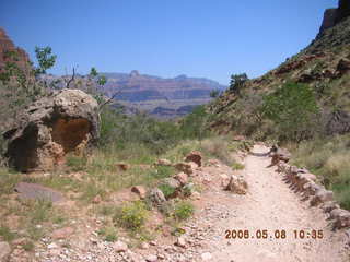 128 5t8. trail from Plateau Point