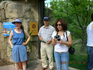 319 5xa. Philadelphia Zoo -- Betsy, Ivan, Jennifer