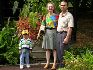 331 5xq. Morris Arboretum -- Gaby, Betsy, Ivan