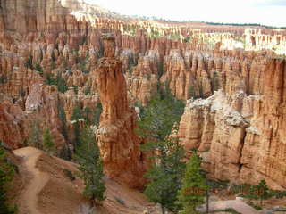 Bryce Canyon -- Peek-a-boo loop