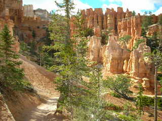 Bryce Canyon -- Peek-a-boo loop