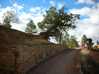 Bryce Canyon -- Queen's Garden trail