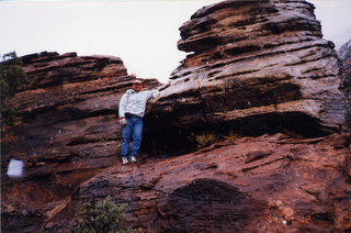 oldfamilyphoto -- Bryce/Zion trip -- Grosvenor Arch -- Adam