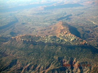 4 5zs. aerial -- Utah landscape -- Capitol Reef area