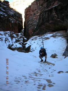 434 61t. Zion National Park - Observation Point hike - Adam