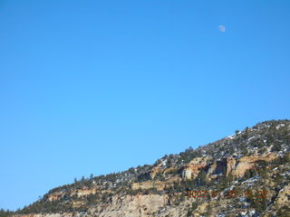 Zion National Park - Observation Point hike - half moon
