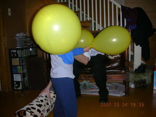 288 634. Gaby's fourth birthday -- Gaby -- balloons