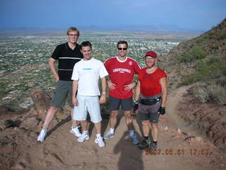 Camelback Hike - Marcus, Guilherme, Paulo, Adam - saddle