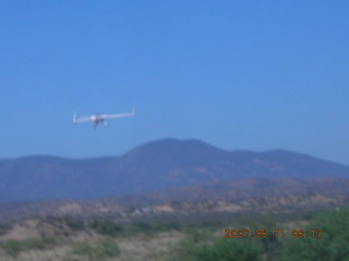 Long-EZ landing at San Carlos Airport (P13)