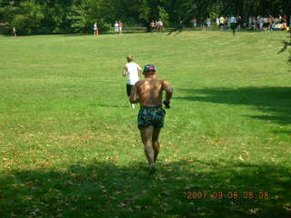 619 698. CHS-XC-2007 - Adam running at 2.8 miles