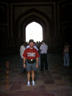 45 69e. Taj Mahal entrance tunnel - Adam