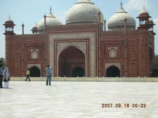 100 69e. Taj Mahal mosque
