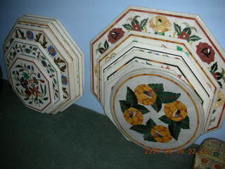 Agra - inlaid-marble tables