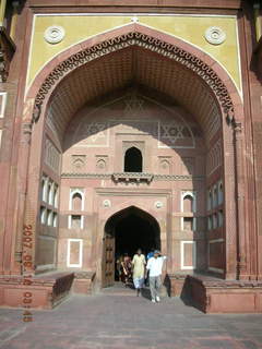 222 69e. Agra Fort - entrance arch